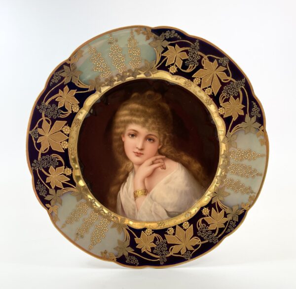Carl Thieme porcelain portrait plate, c. 1900.