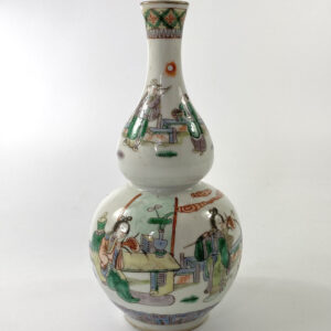 Chinese double gourd shaped vase, c. 1880. Qing Dynasty.