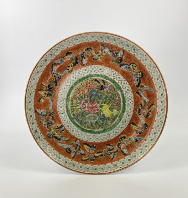 Chinese porcelain dish, ‘Butterflies’, c. 1850. Qing Dynasty