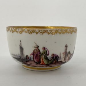 Meissen porcelain bowl, Harbour scenes, c. 1735.