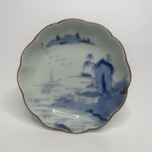 Japanese porcelain lobed blue and white dish, Arita, c. 1670. Edo Period.