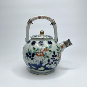 Imari sake ewer, Arita, Japan, c. 1700, Edo Period.