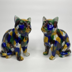 Chinese Sancai glazed porcelain cats, 19th Century, Qing dynasty.