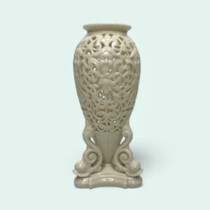 Graingers Worcester reticulated vase, c. 1890.